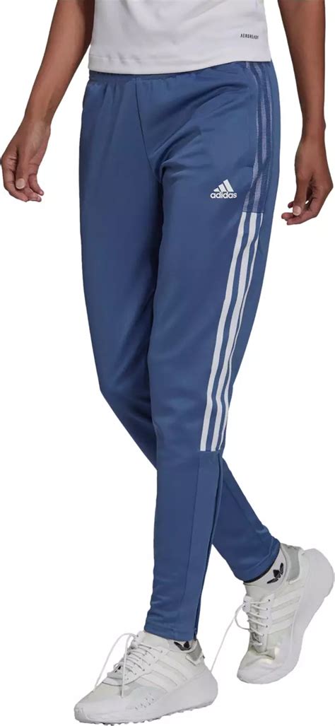 women's tiro 21 track pants.